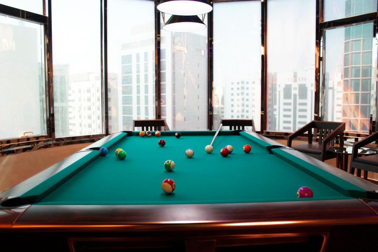 Al Diar Dana Hotel Abu Dhabi Esterno foto